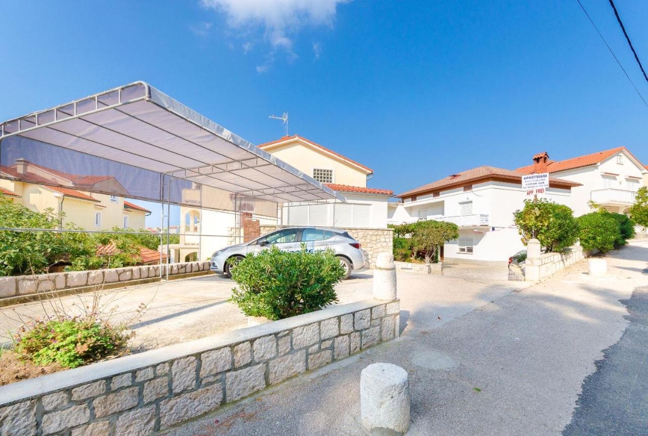 Apartments Ruza A Lopar Exterior photo